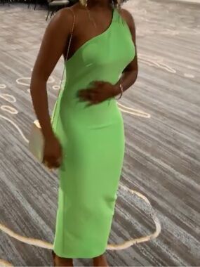 One-Shoulder Lime Green Bodycon Dress